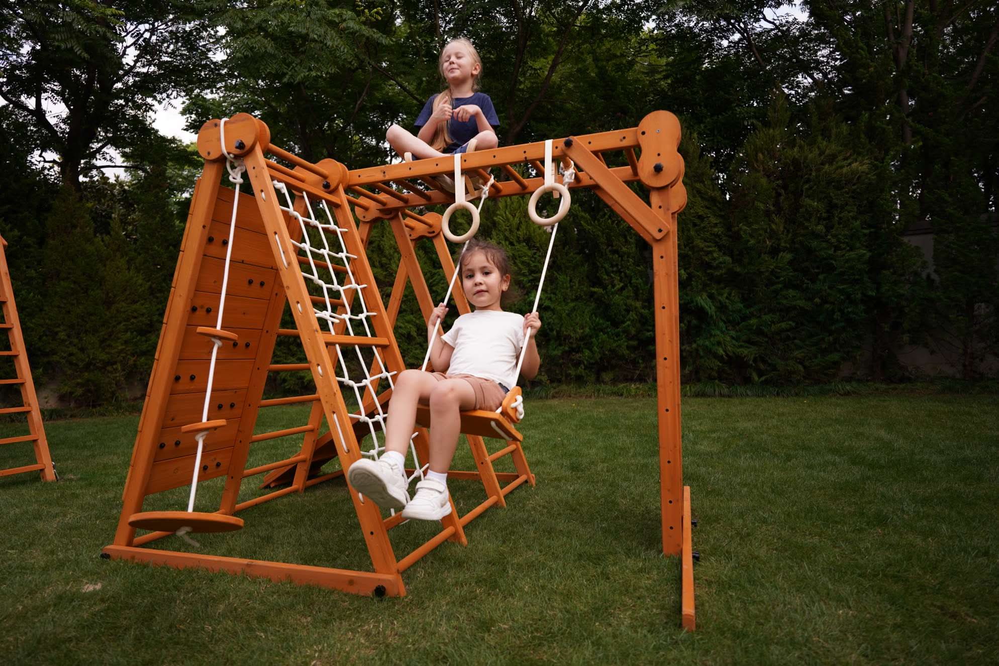 Chestnut | Outdoor & Indoor Foldable Jungle Gym