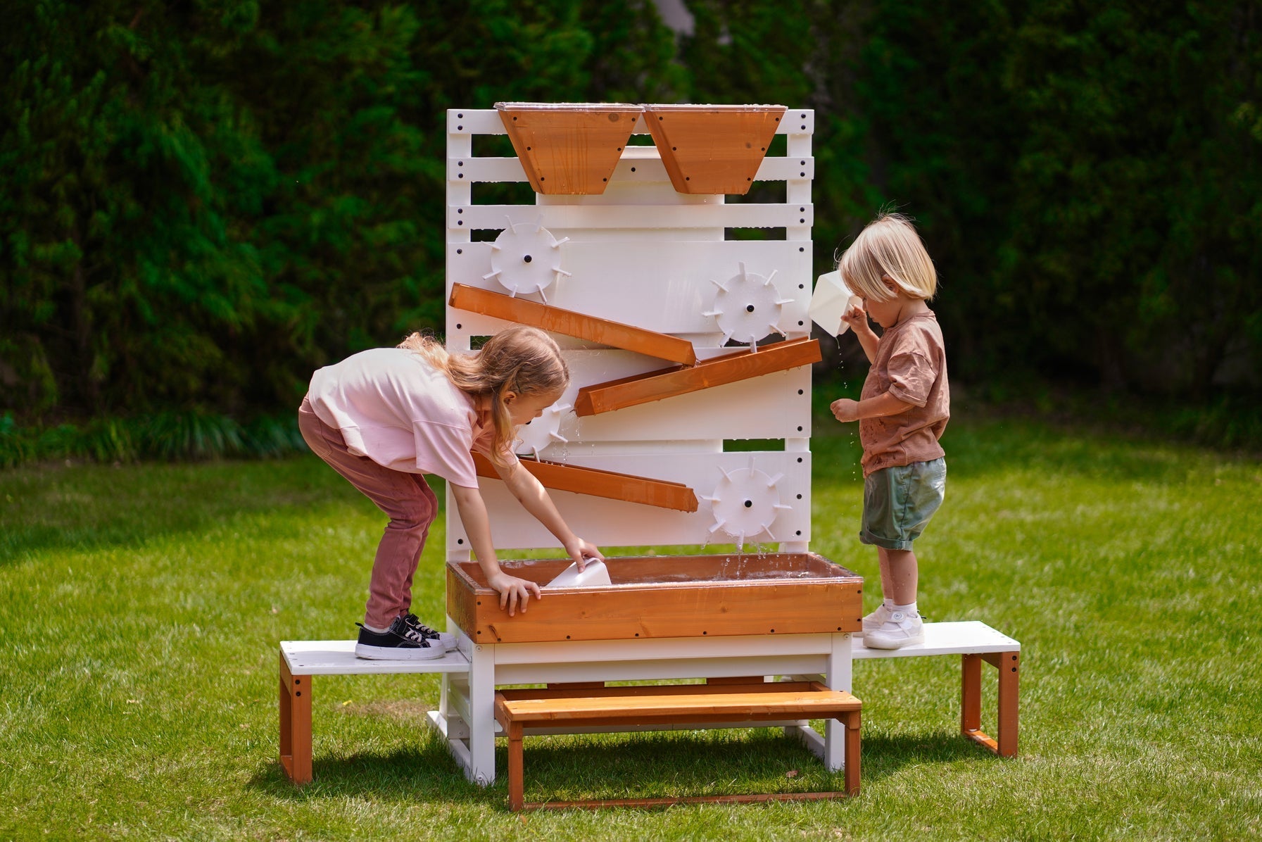 Avenlur Large Wooden Water Table – Multi-Level Sensory Play Station